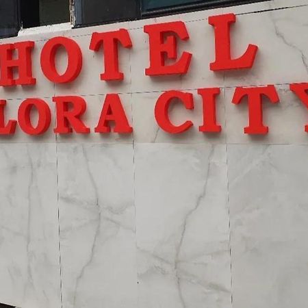 Hotel Vlora City Экстерьер фото